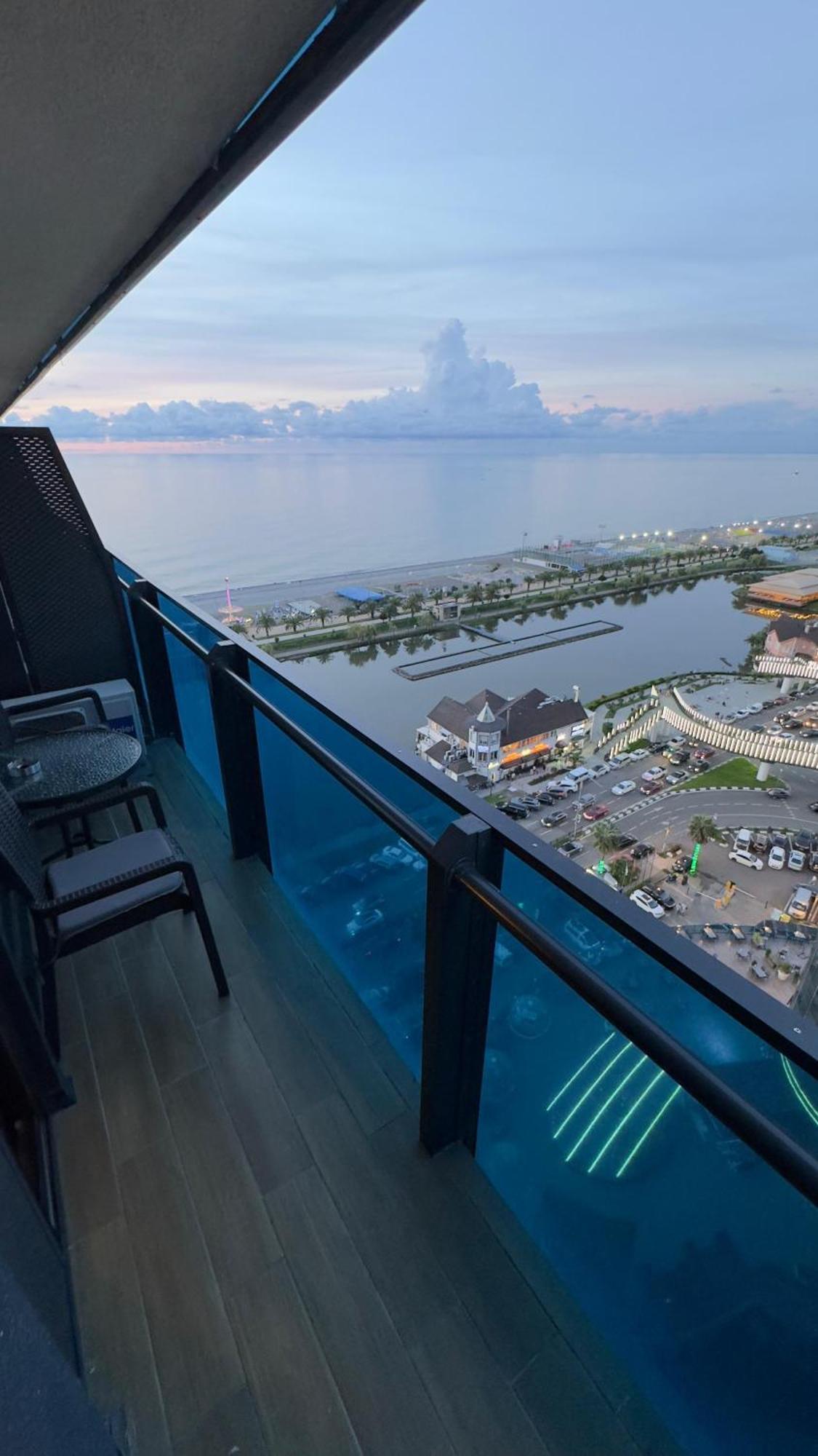 Orbi City Best Apartments Batumi Eksteriør bilde
